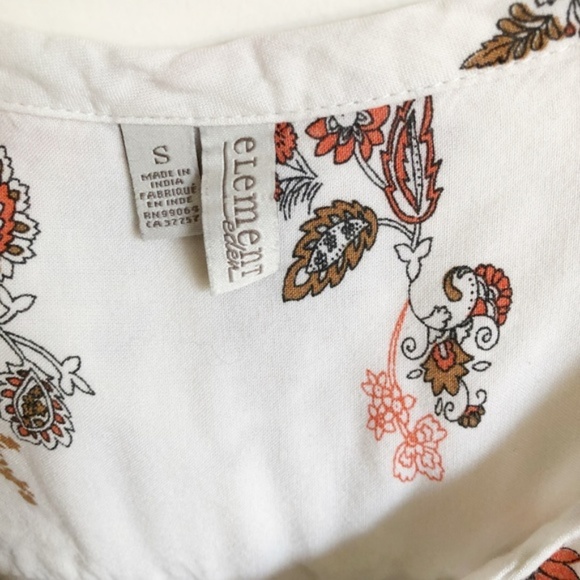 Element Eden Boho Floral Peasant Top Size: Small - Picture 2 of 7
